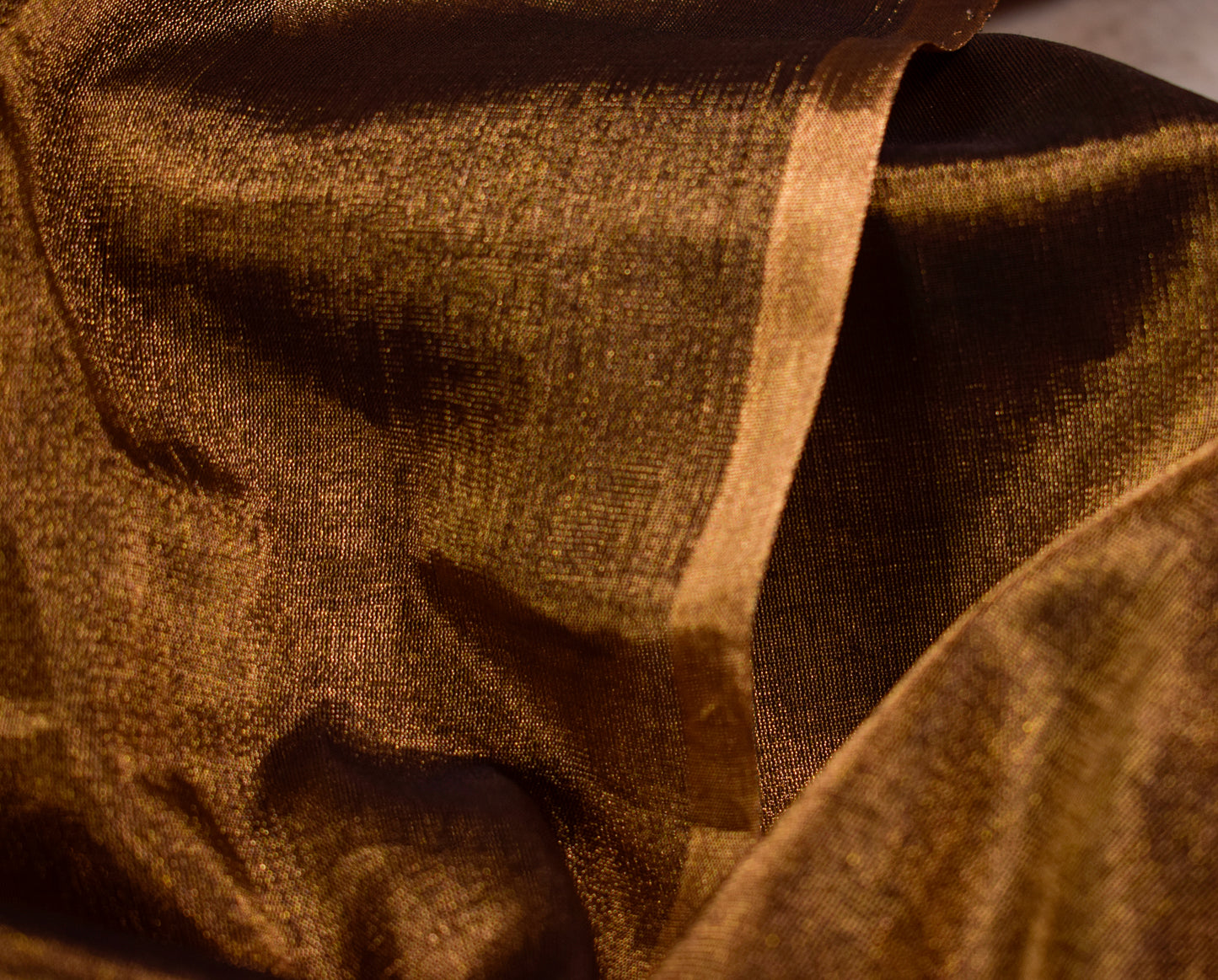 Plain Golden Tissue Silk Maheshwari Saree With Golden Zaree MAHTS08